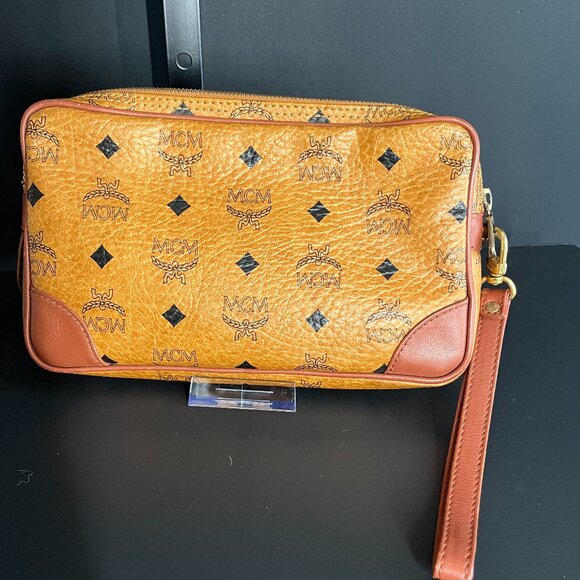 SOLD MCM Monogram Vicetos Wristlet Clutch Bag Leather Brown Gold - Picture 2 of 8